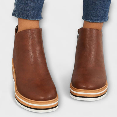 Mariana - Botas Elegantes e Confortáveis