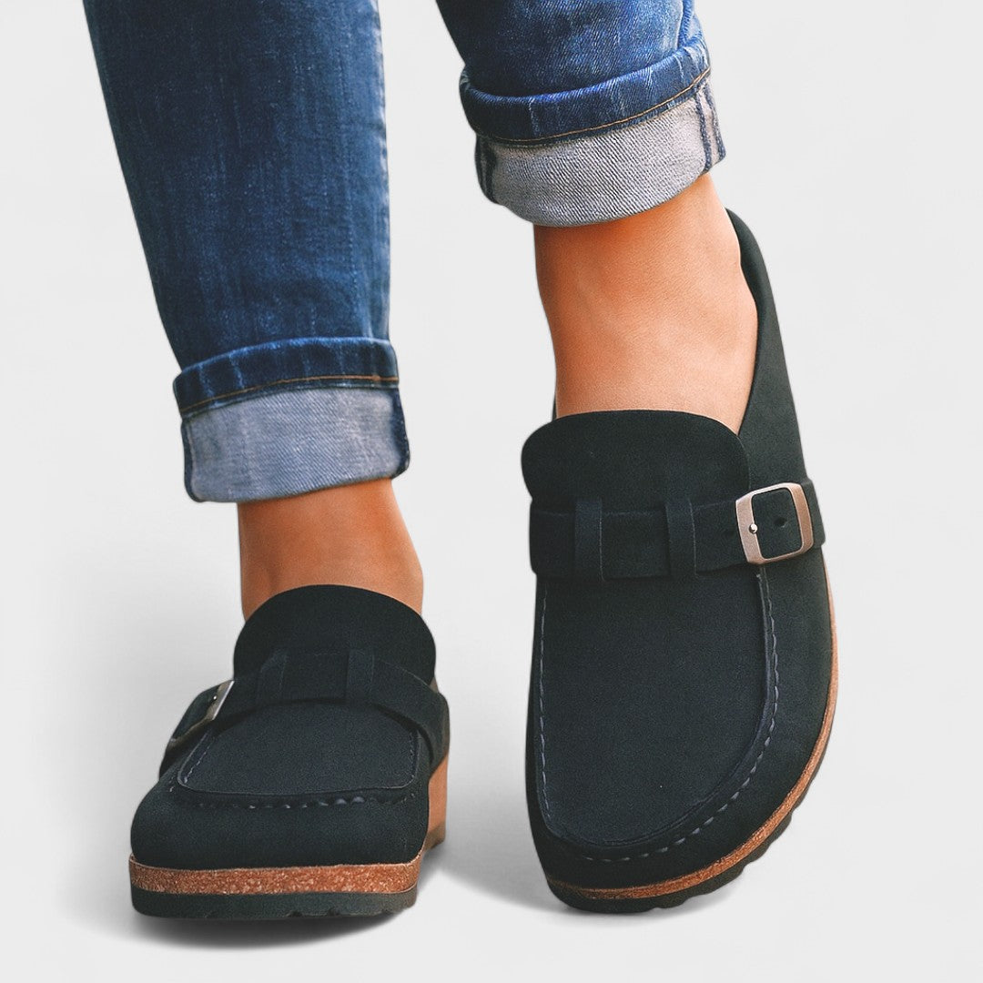 Inês - Mocassins de Camurça com Fivela