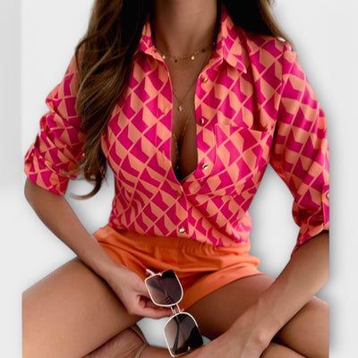 Maria - Blusa com gola clássica